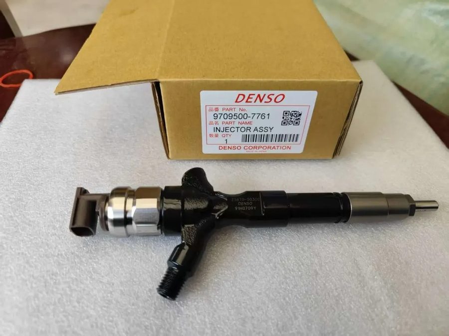Inyector de combustible diésel common-rail Denso, código 9709500-7761
